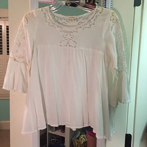 white cutout eyelet top size S